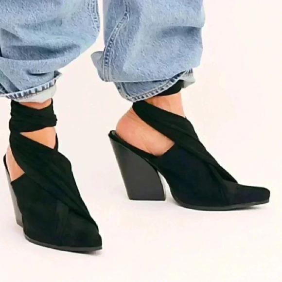 Jeffrey Campbell Shoes - Free People x Jeffrey Campbell Ivy Wrap Boots